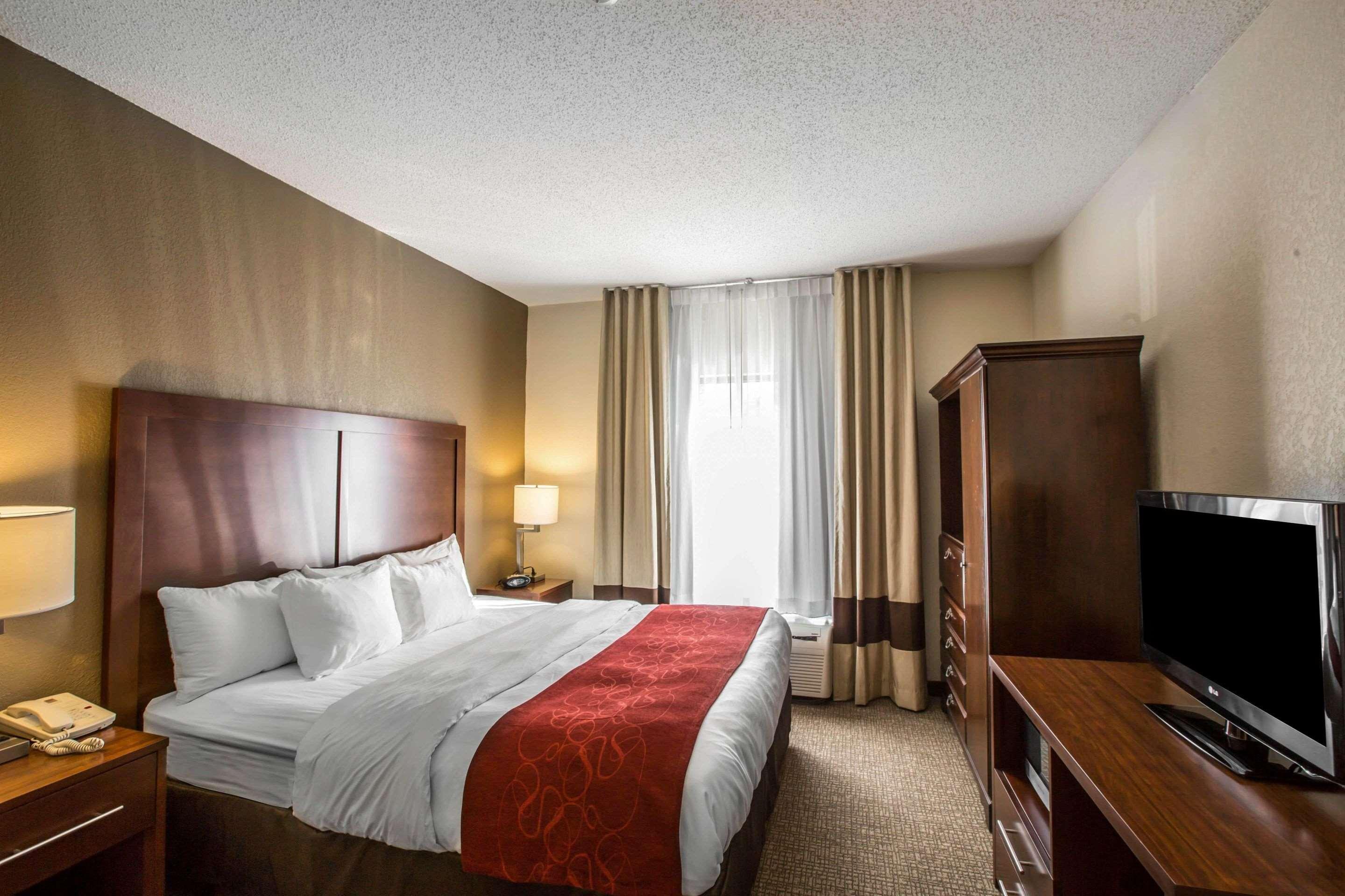 Quality Suites Morristown Extérieur photo